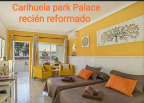 Casa María Carihuela Park Palace, Torremolinos